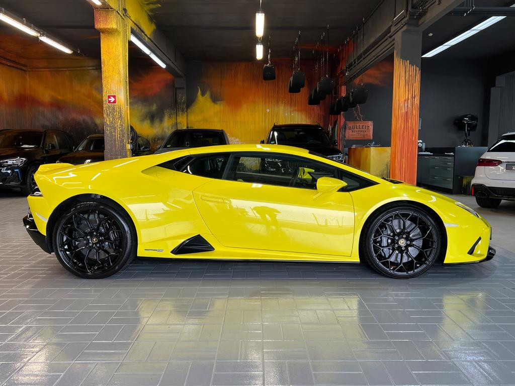 Lamborghini Huracan
