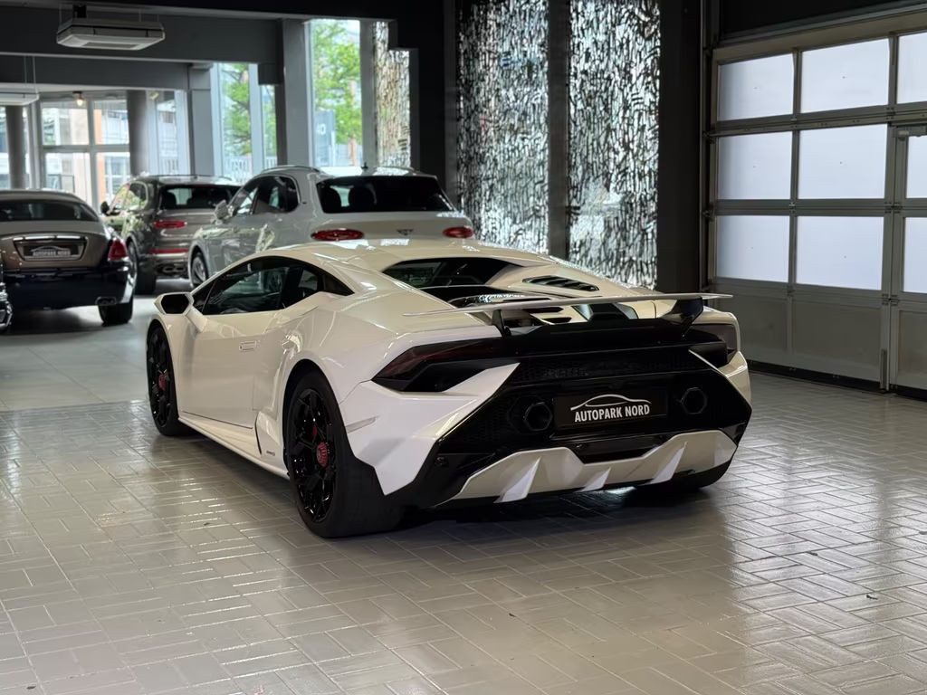 Lamborghini Huracan