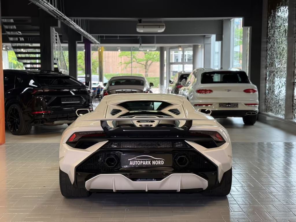 Lamborghini Huracan