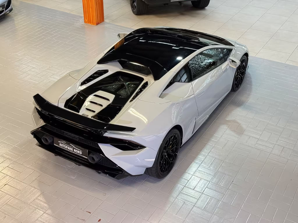 Lamborghini Huracan