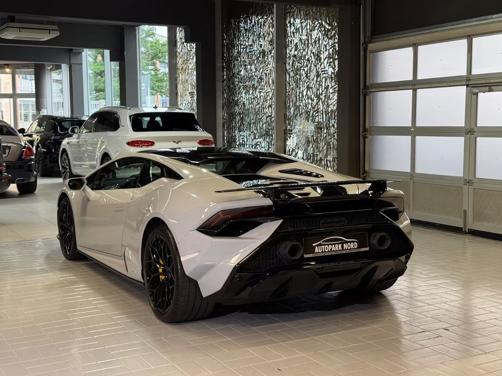 Lamborghini Huracan