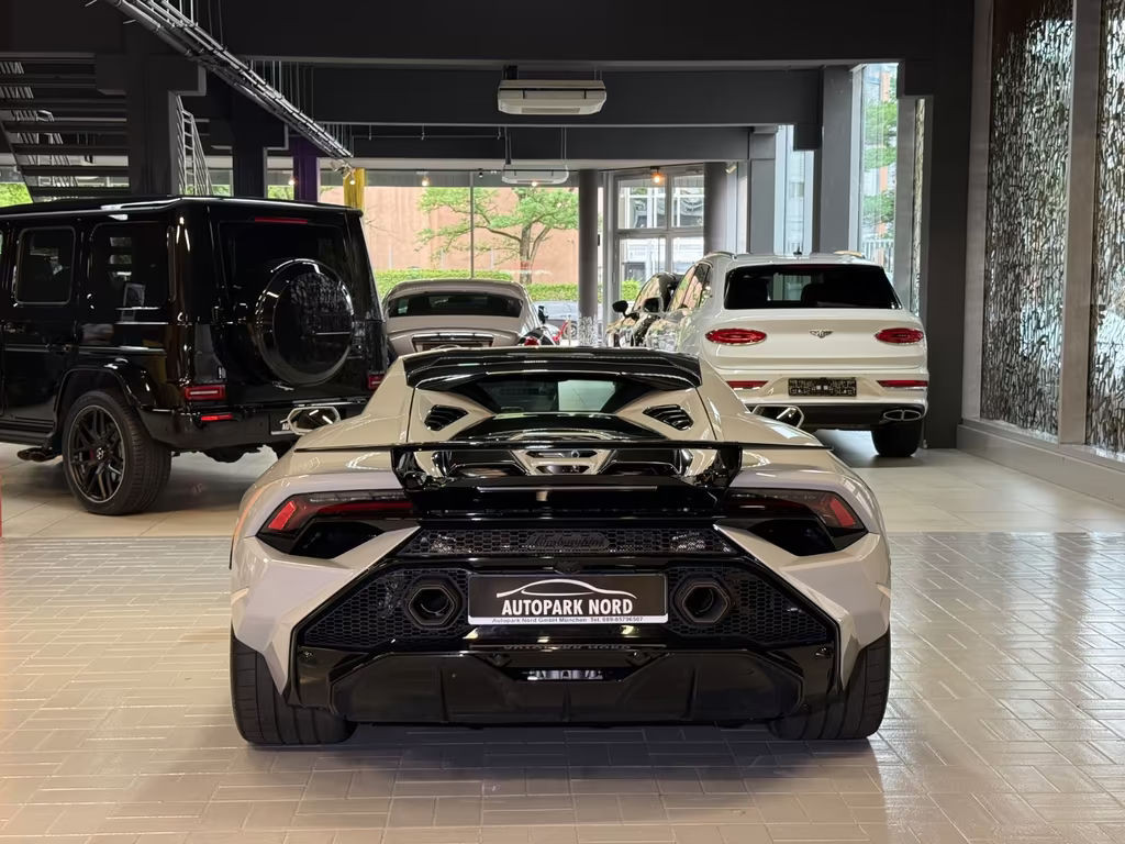 Lamborghini Huracan