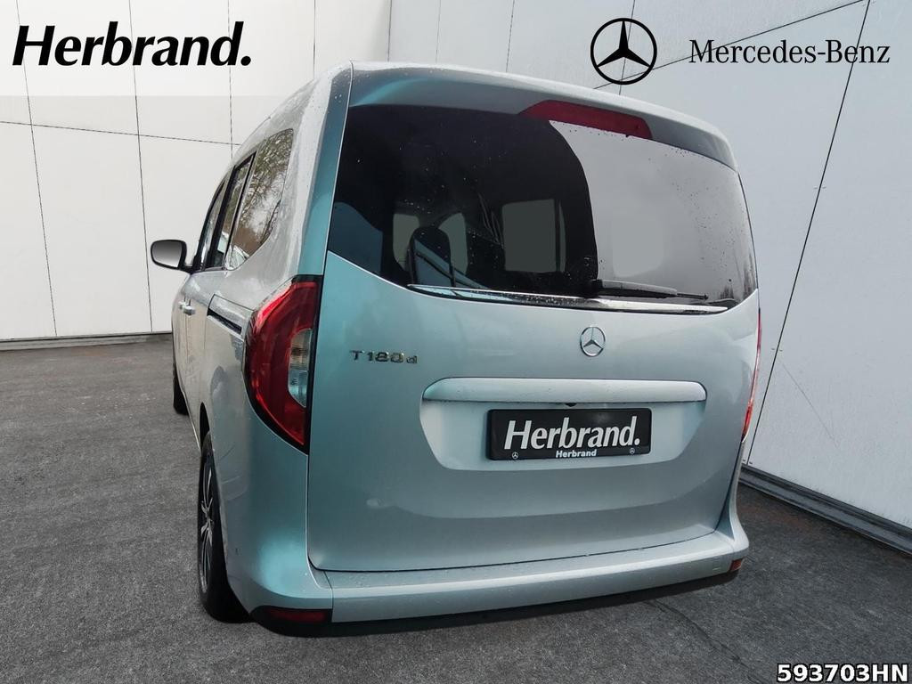 Mercedes-Benz T 180