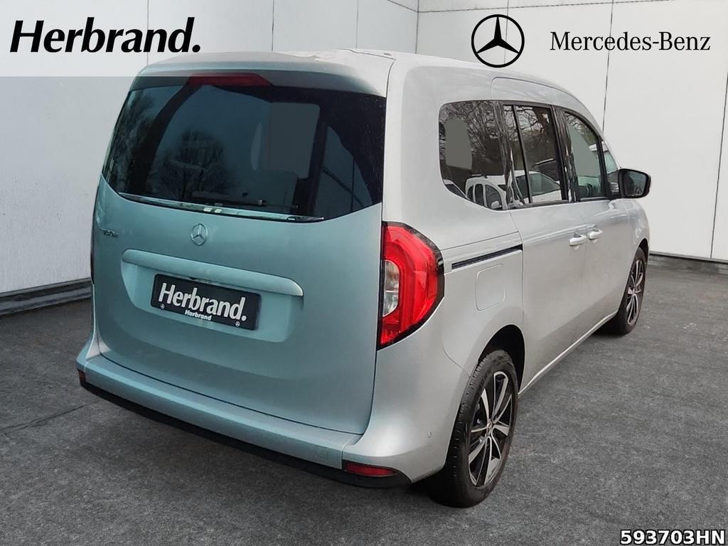 Mercedes-Benz T 180