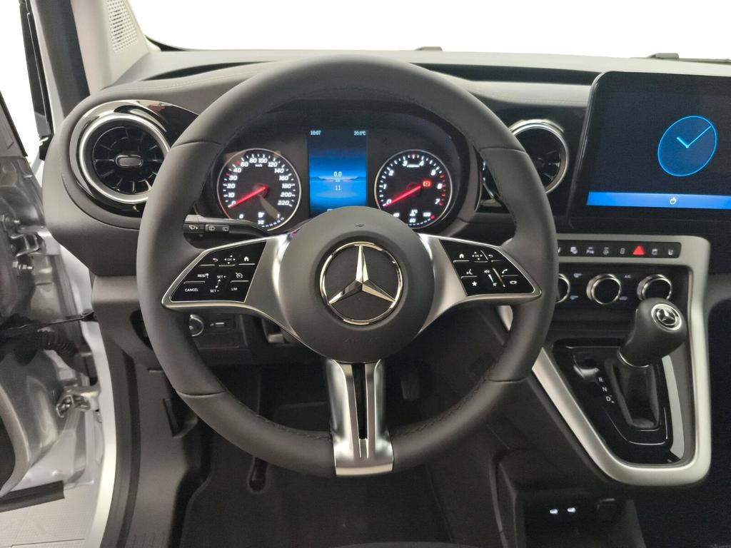 Mercedes-Benz T 180