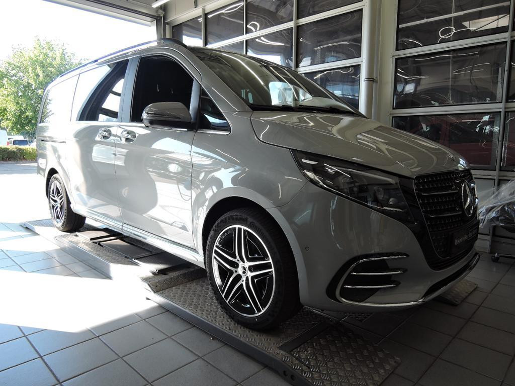 Mercedes-Benz V-Klasse V 300 4MATIC AMG Line AVANTGARDE V 300 d