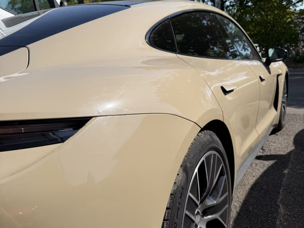 Porsche Taycan S 4