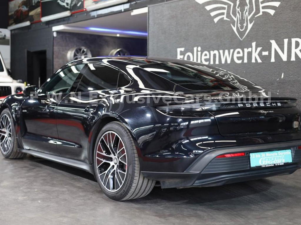 Porsche Taycan