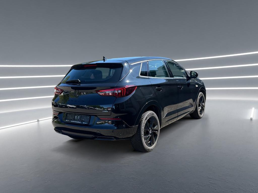 Opel Grandland Grand Sport 1.2 Turbo Turbo GS-Line