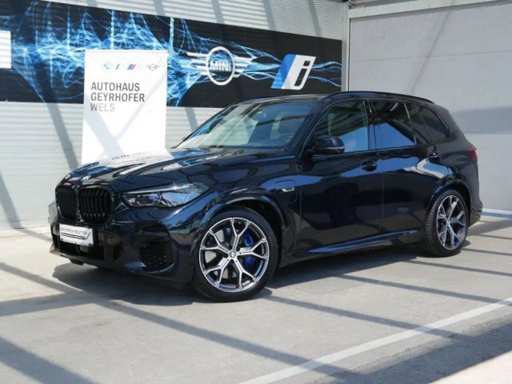 BMW X5 xDrive45e