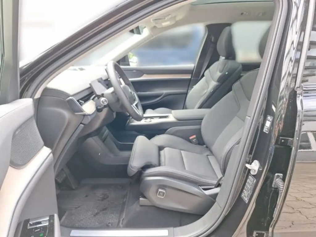 Volvo EX90