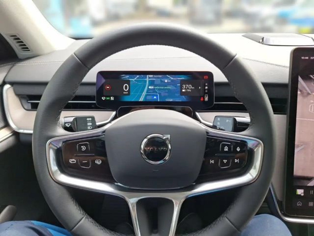 Volvo EX90