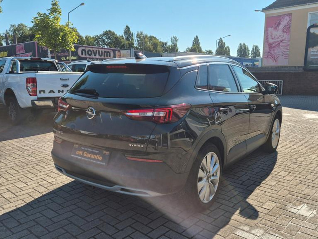 Opel Grandland