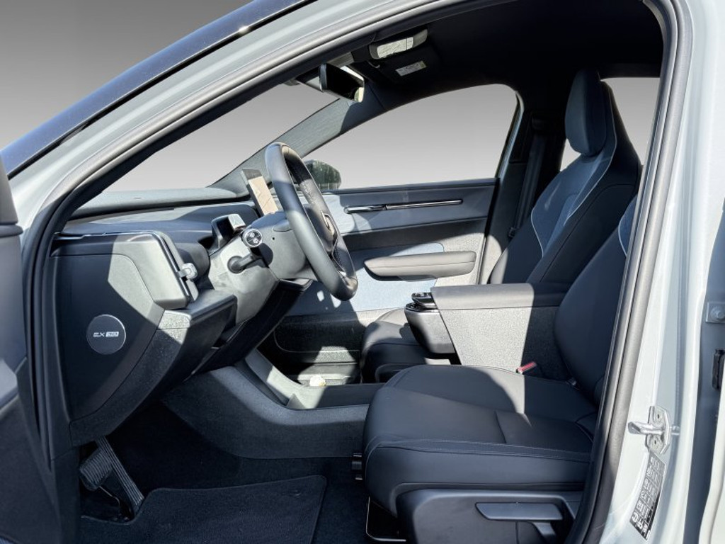 Volvo EX30