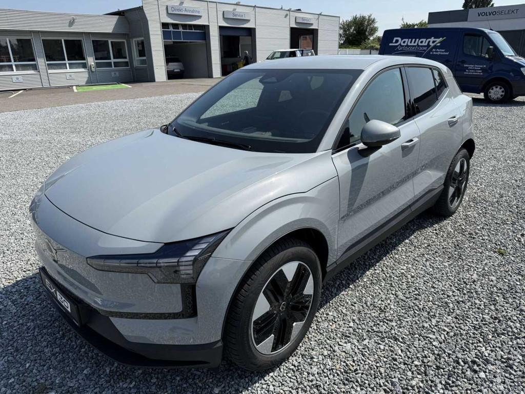Volvo EX30 Core Extended range Single motor