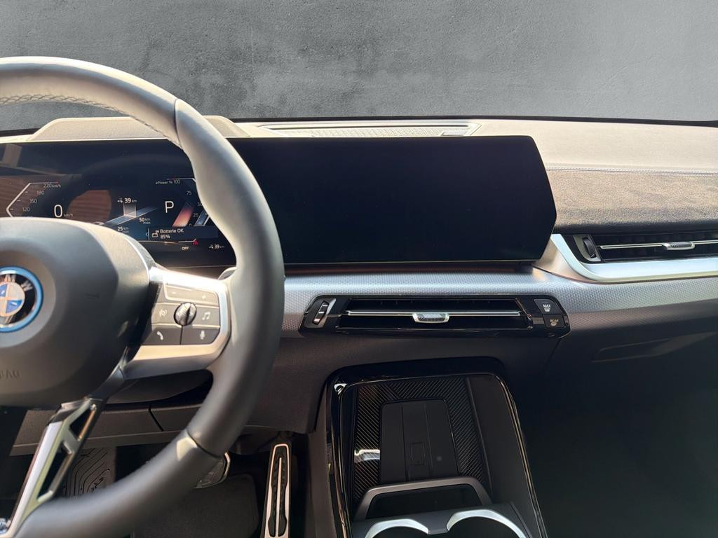 BMW iX2