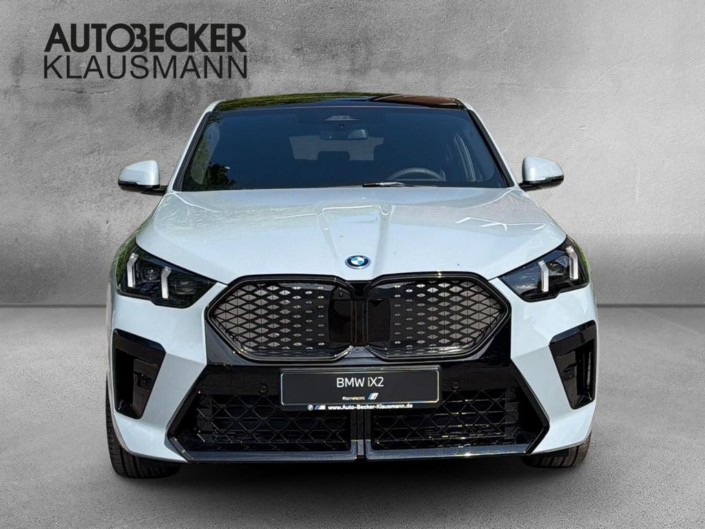 BMW iX2