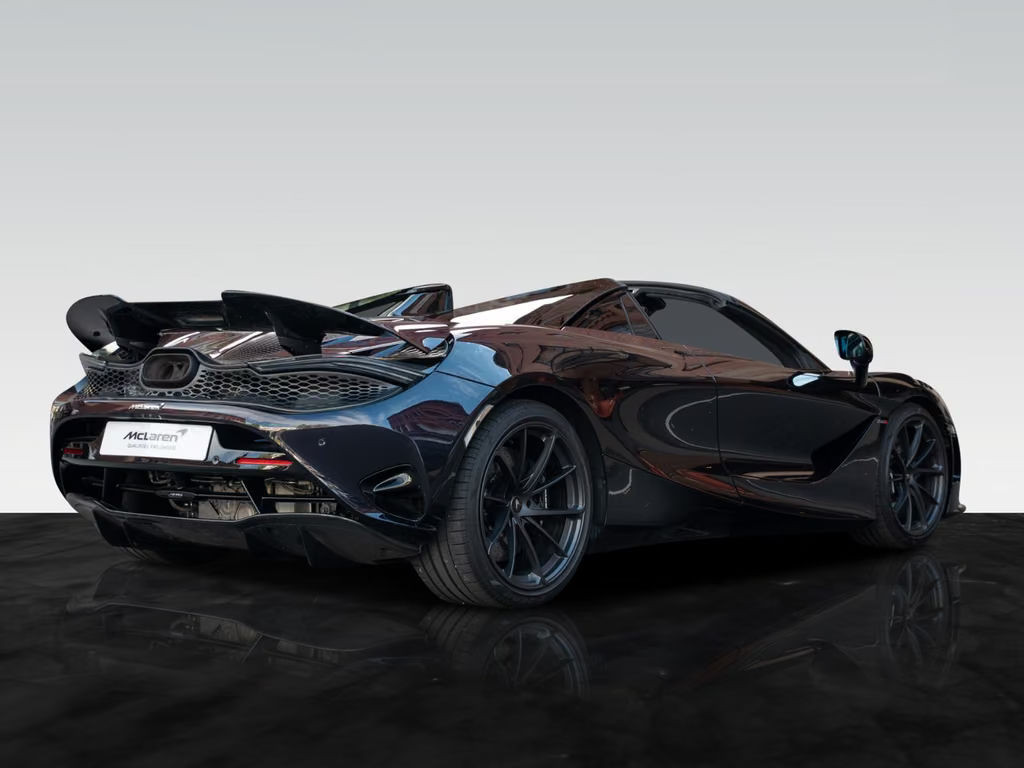 McLaren 750S