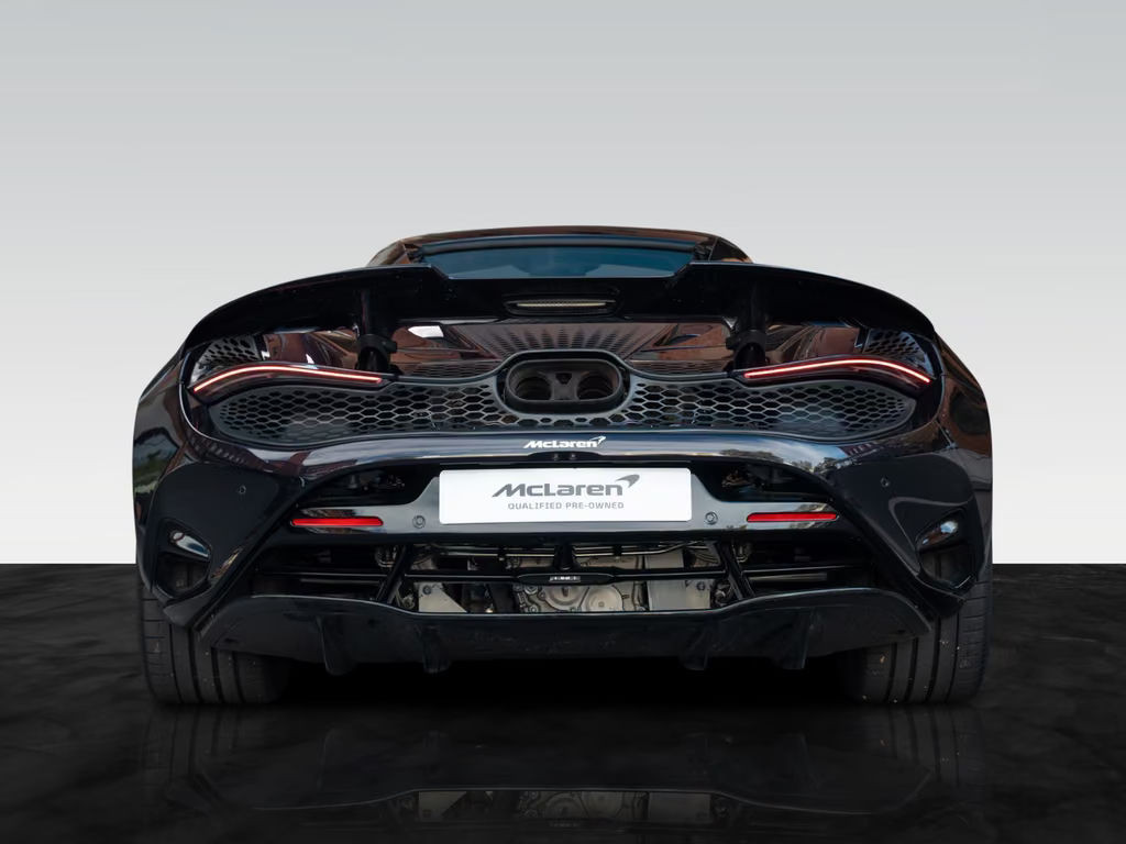 McLaren 750S