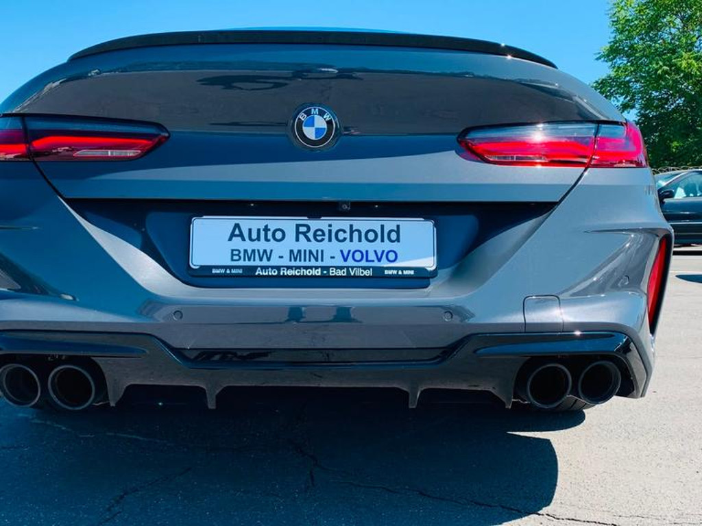 BMW M8