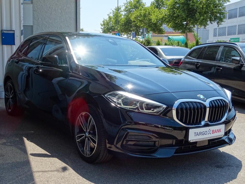 BMW 1 Serie 118 Sport Line Sedan 118i
