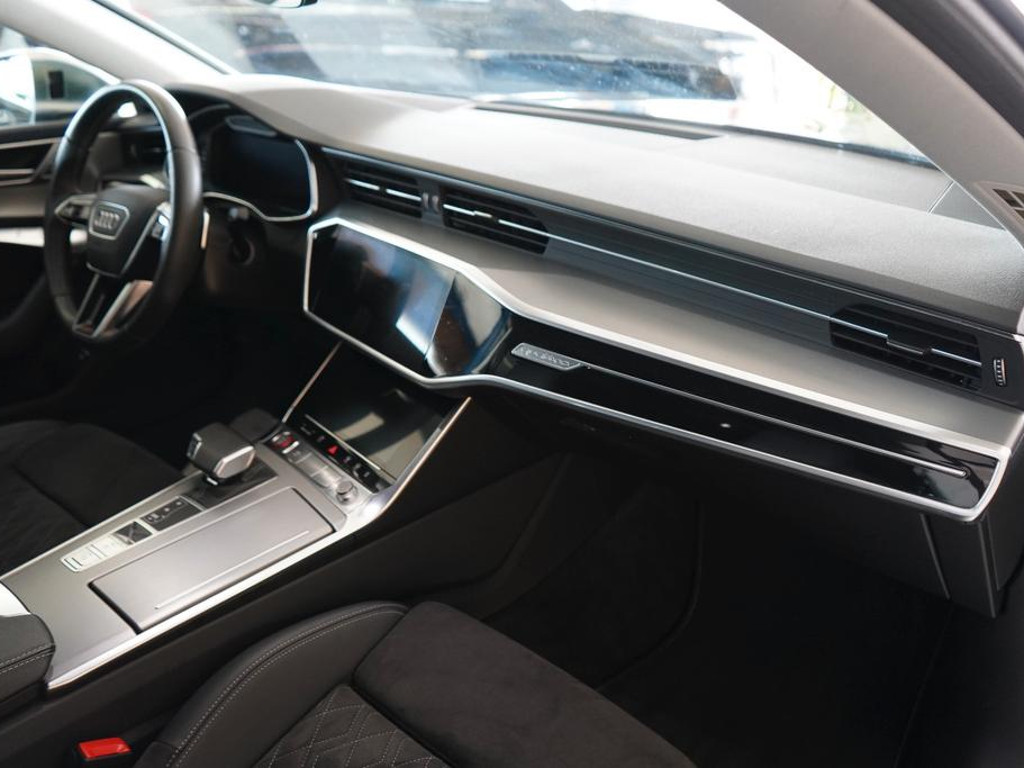 Audi S7