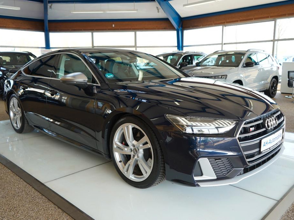 Audi S7