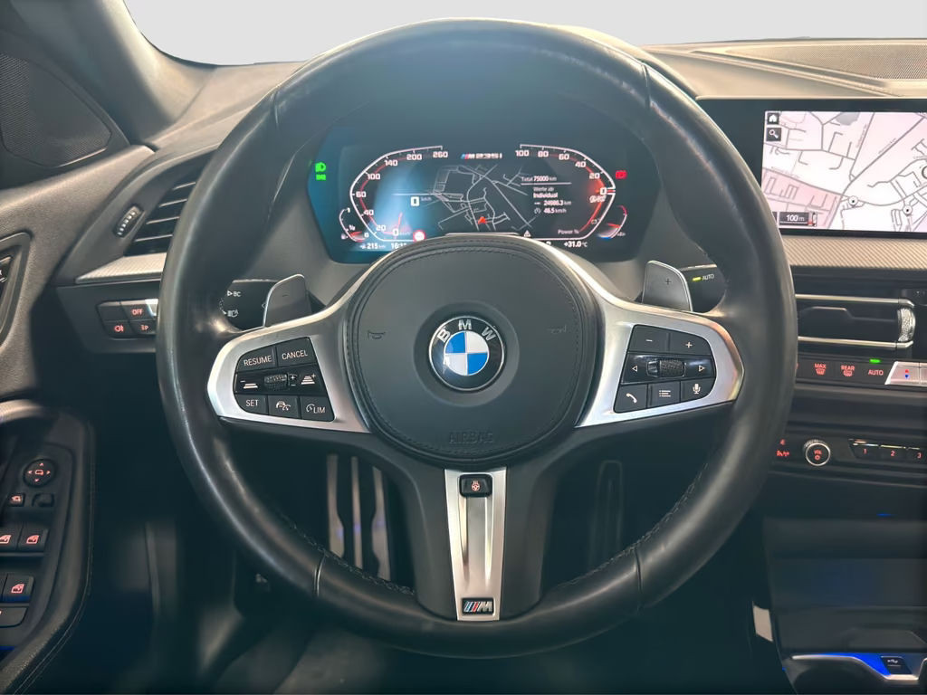 BMW M235