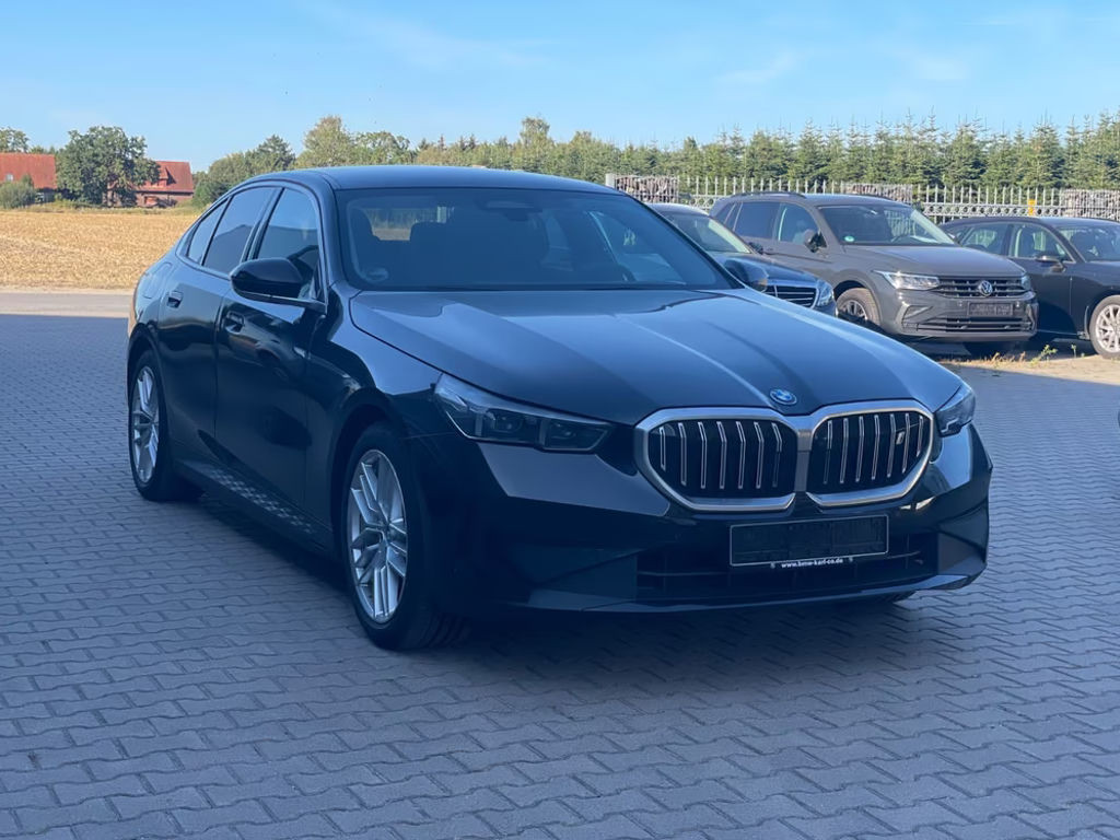 BMW i5