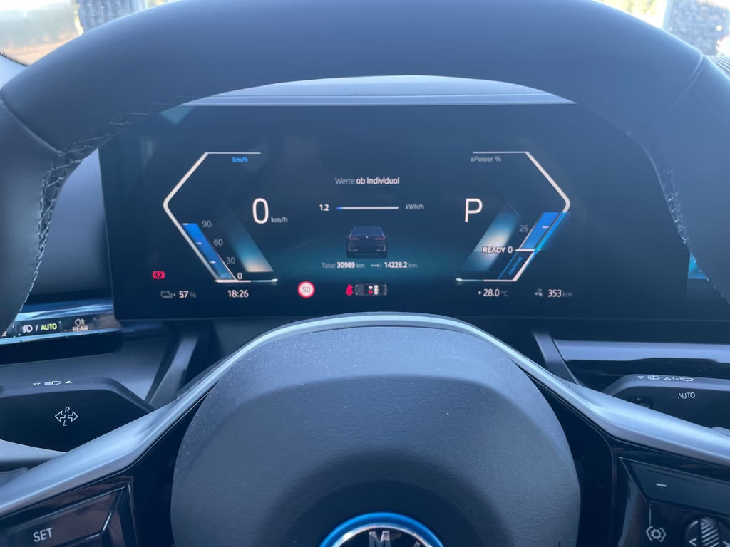 BMW i5