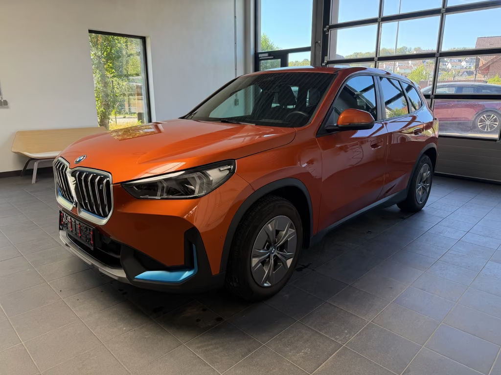 BMW iX1 xDrive