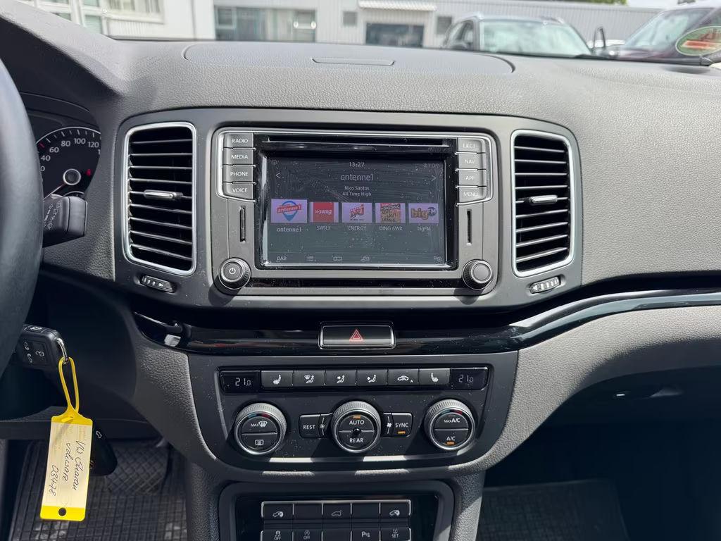 Volkswagen Sharan