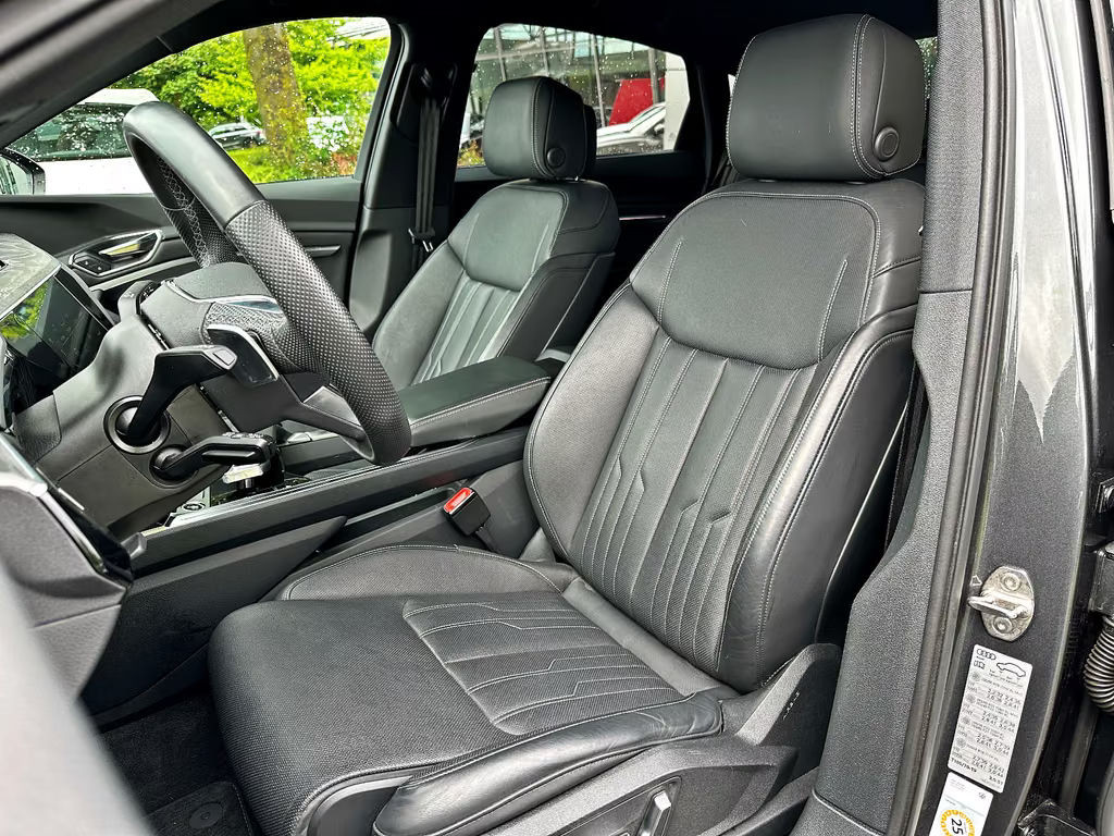 Audi Q8 e-tron