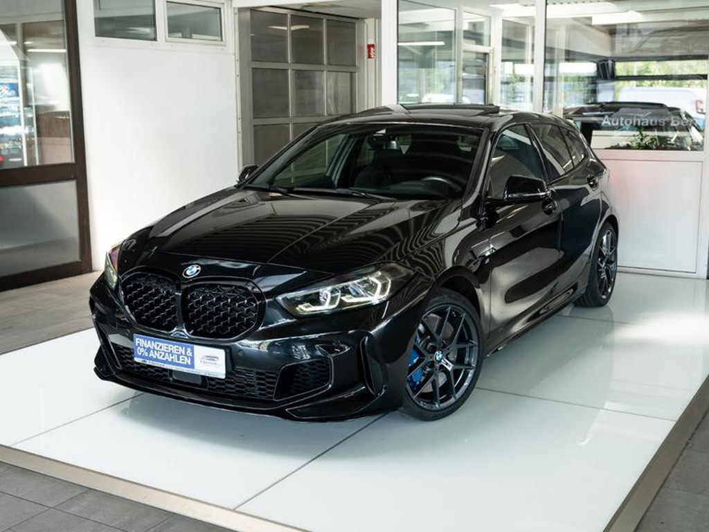 BMW 1 Serie 135 xDrive Sedan 135i