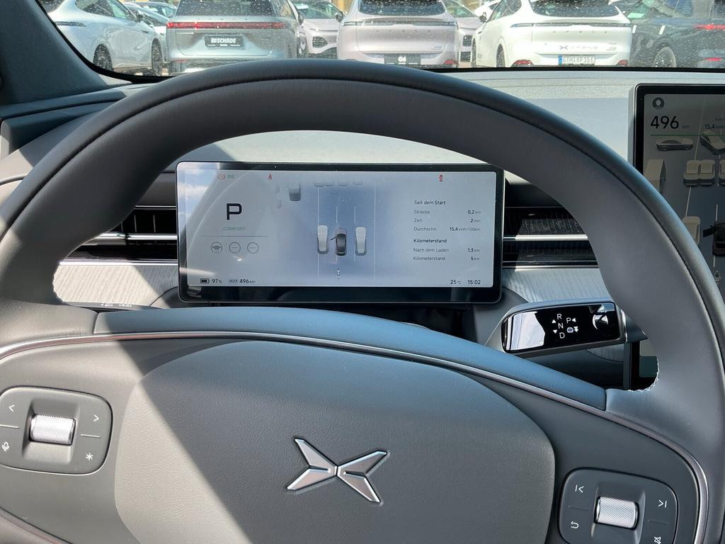Xpeng G6