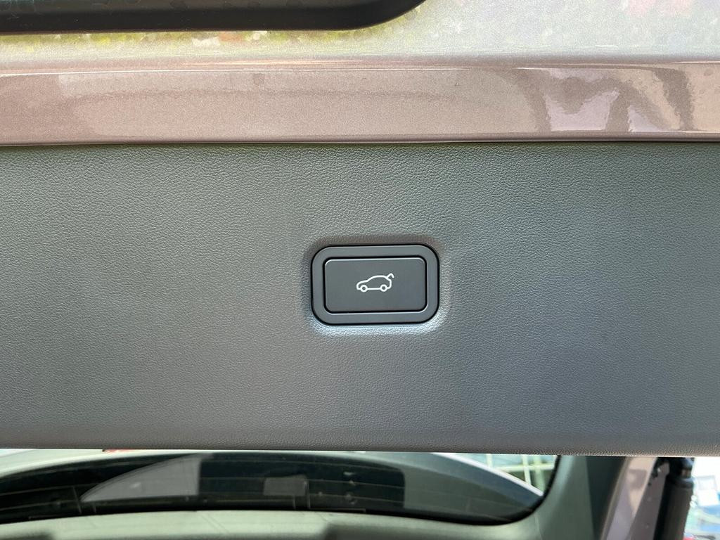 Xpeng G6