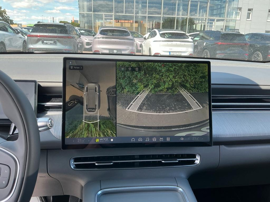 Xpeng G6