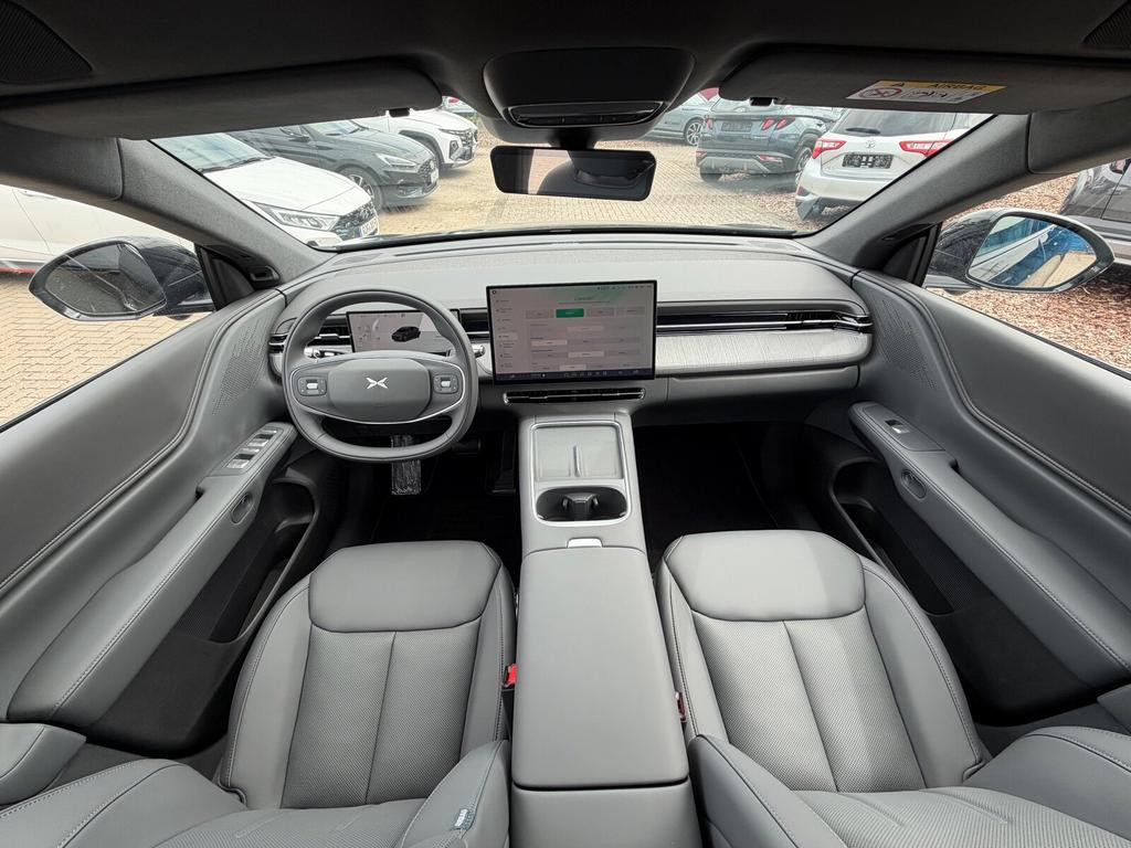 Xpeng G6