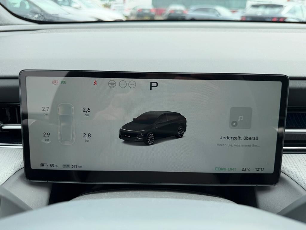 Xpeng G6