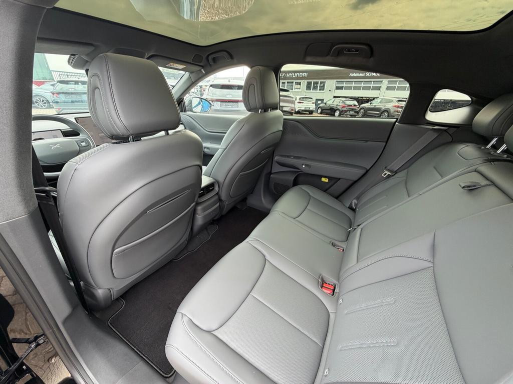 Xpeng G6
