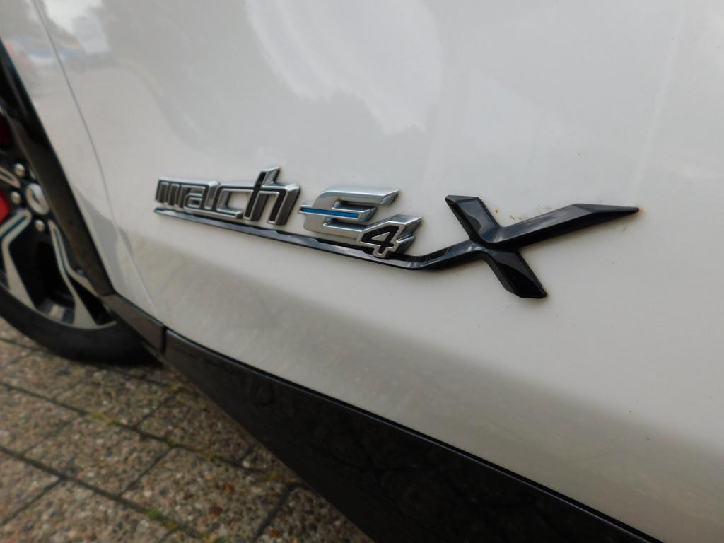 Ford Mustang Mach-E