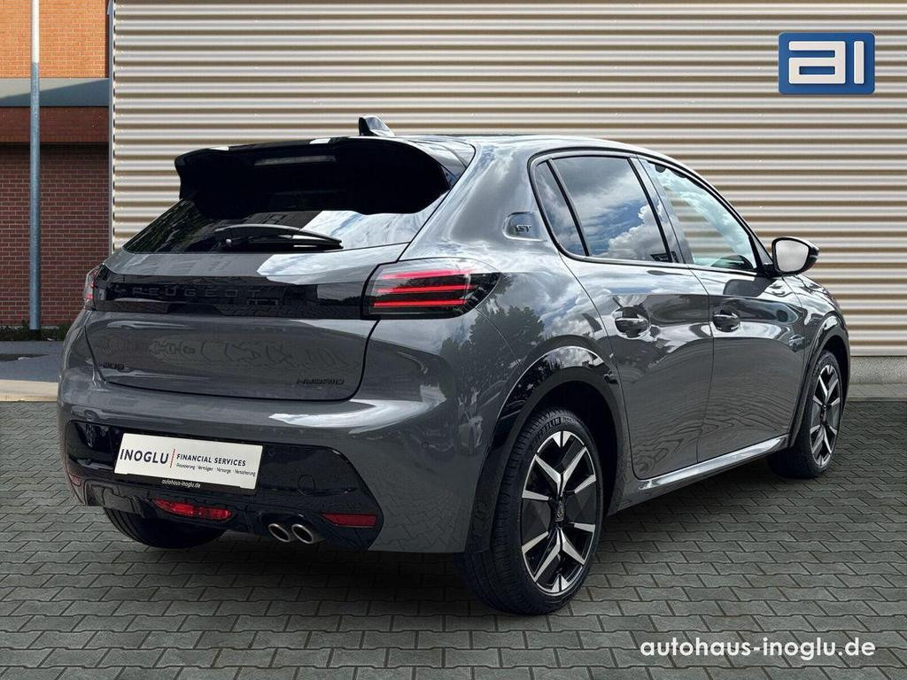 Peugeot e-208