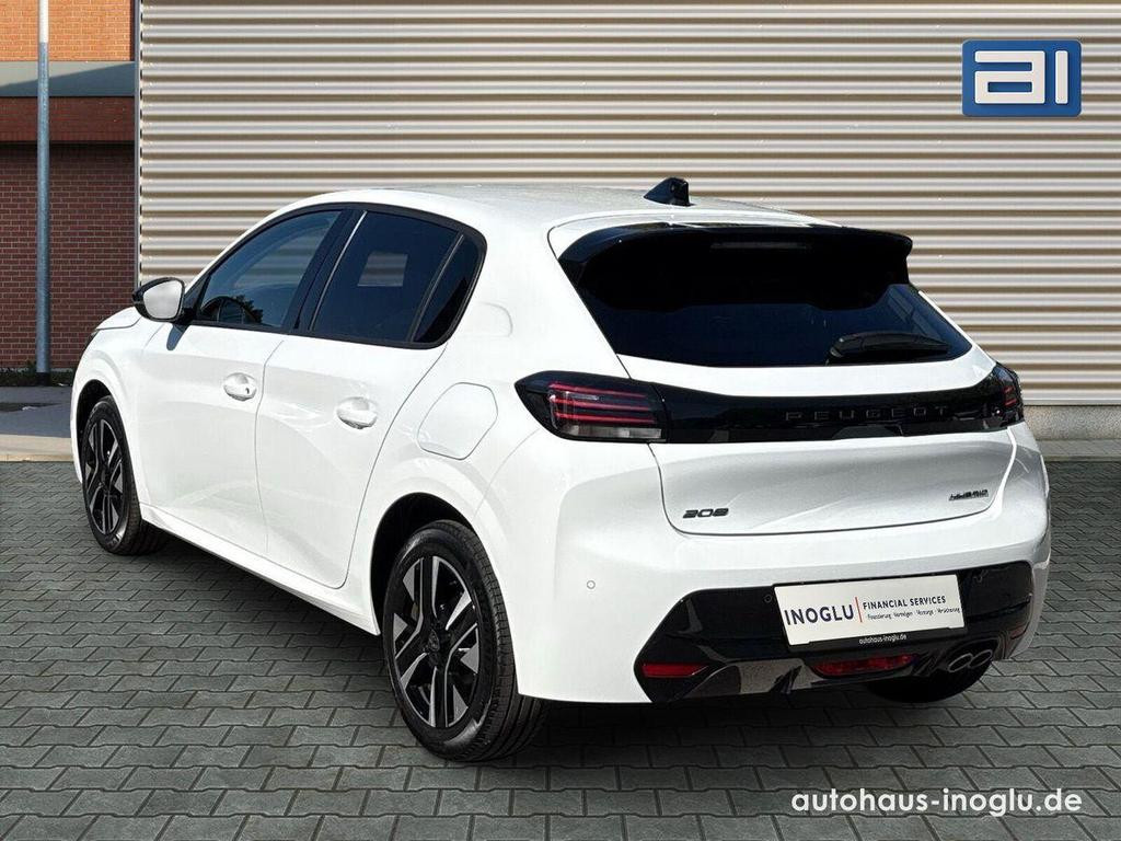 Peugeot e-208