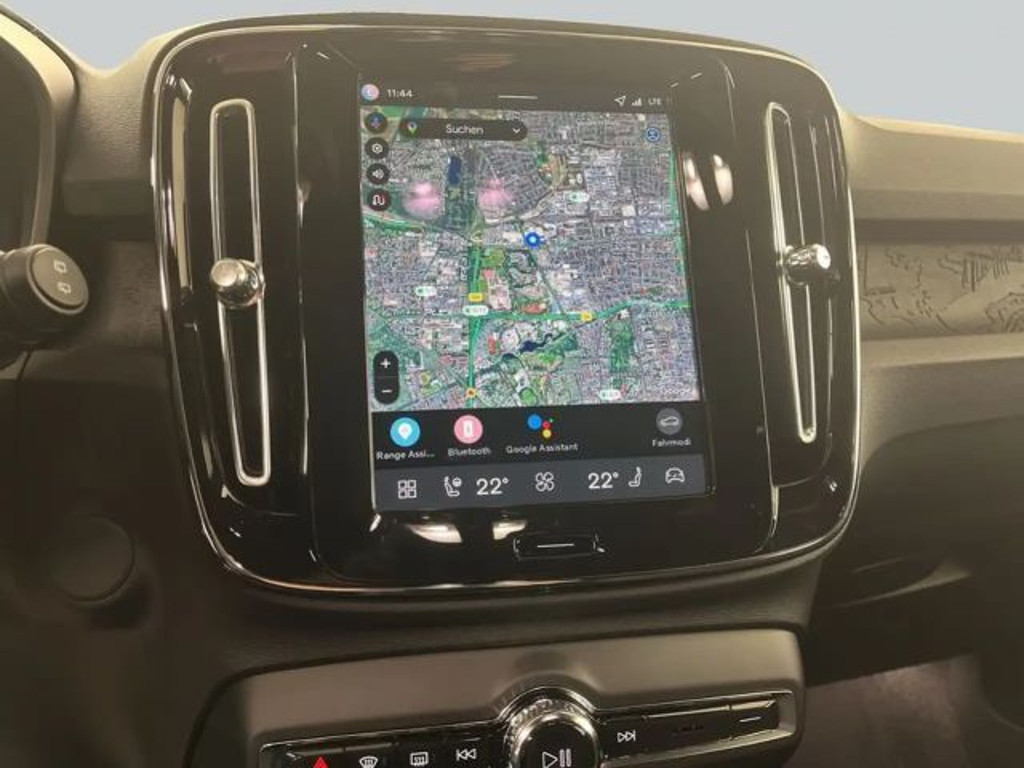 Volvo EX40