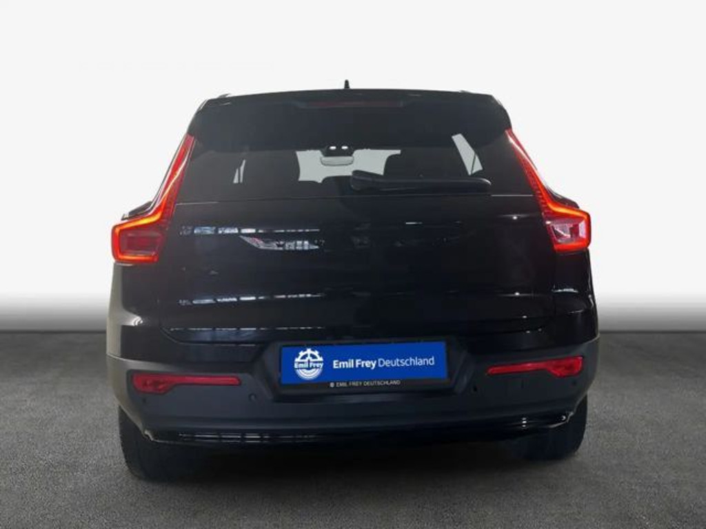 Volvo EX40