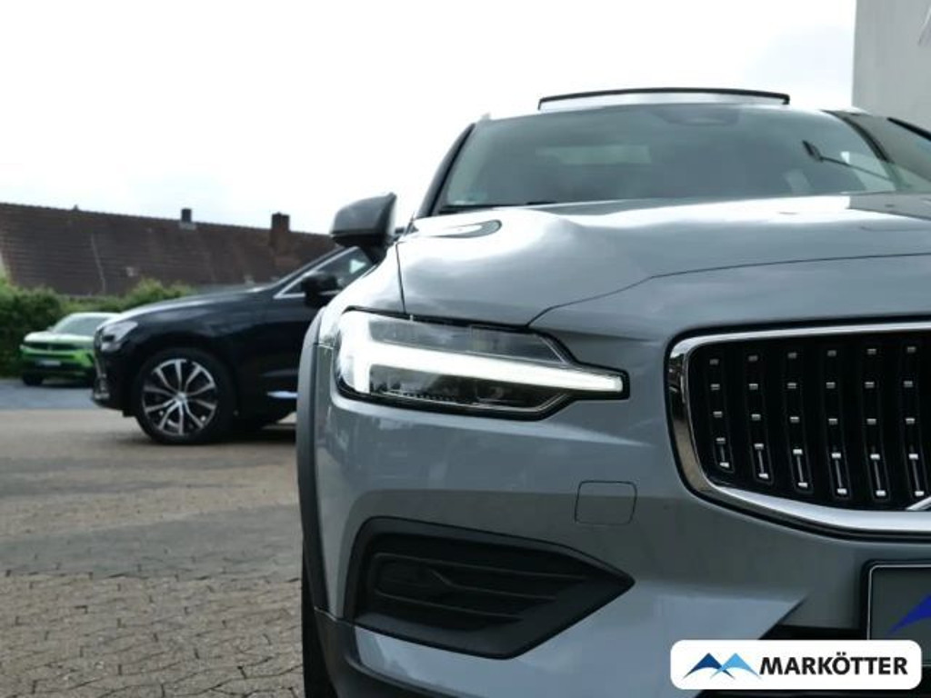 Volvo V60 Cross Country