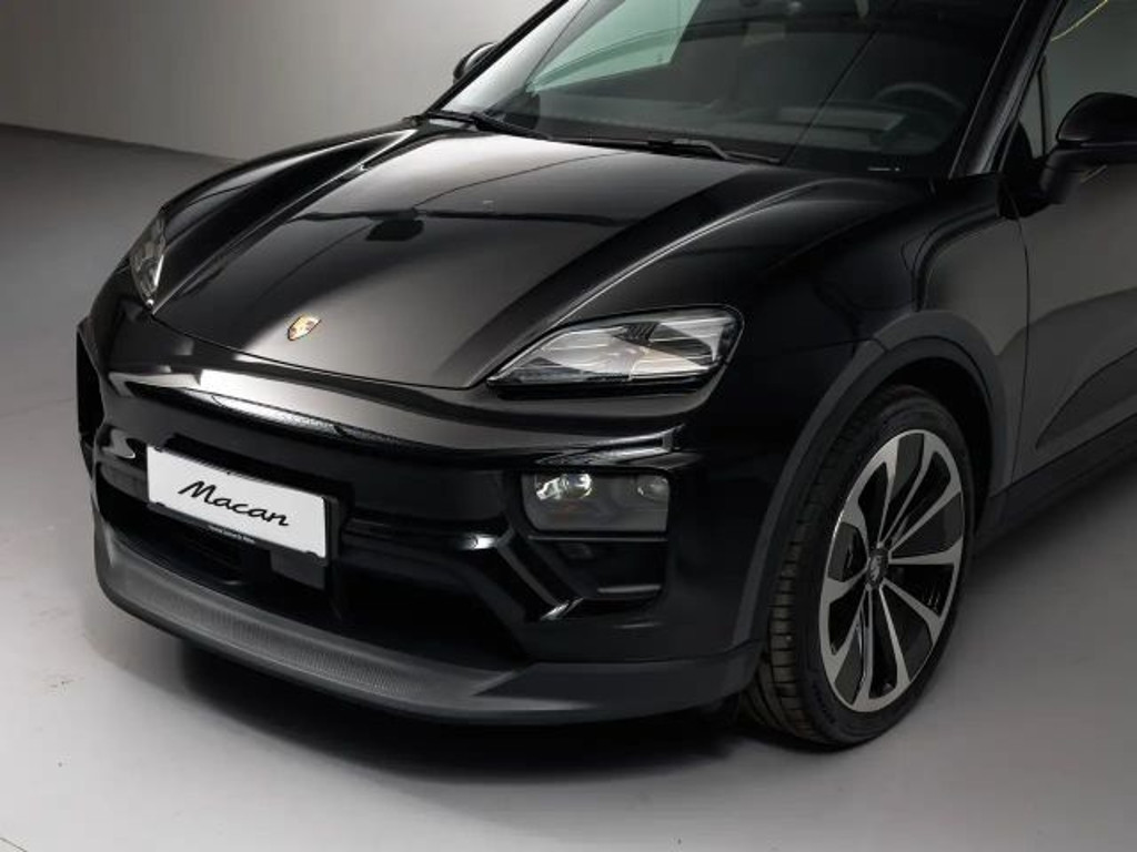 Porsche Macan 4