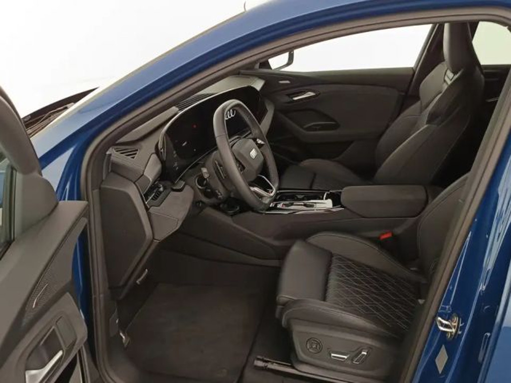 Audi SQ6 e-tron
