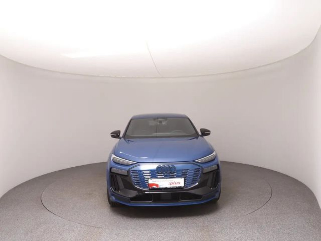 Audi SQ6 e-tron