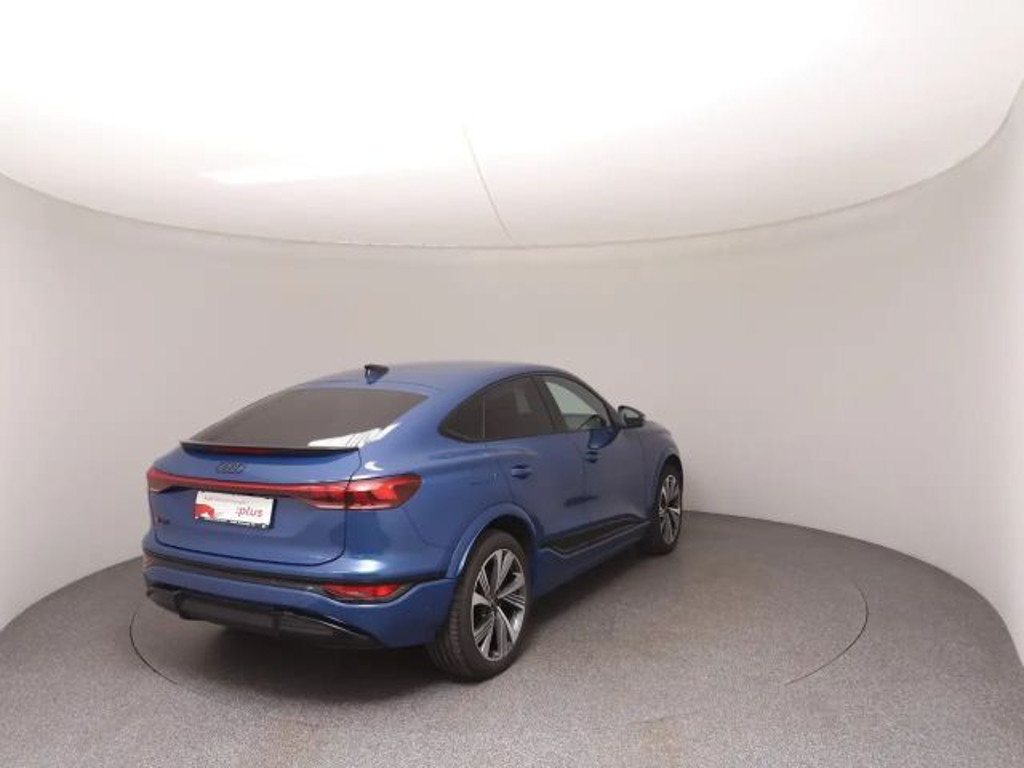 Audi SQ6 e-tron
